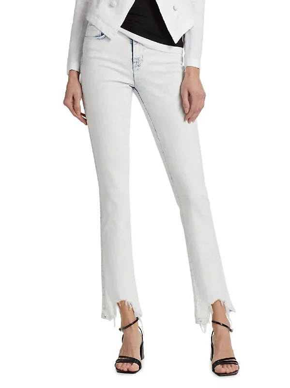 Mom jeans for a nostalgic and casual lookHarmon Jeans In Electra