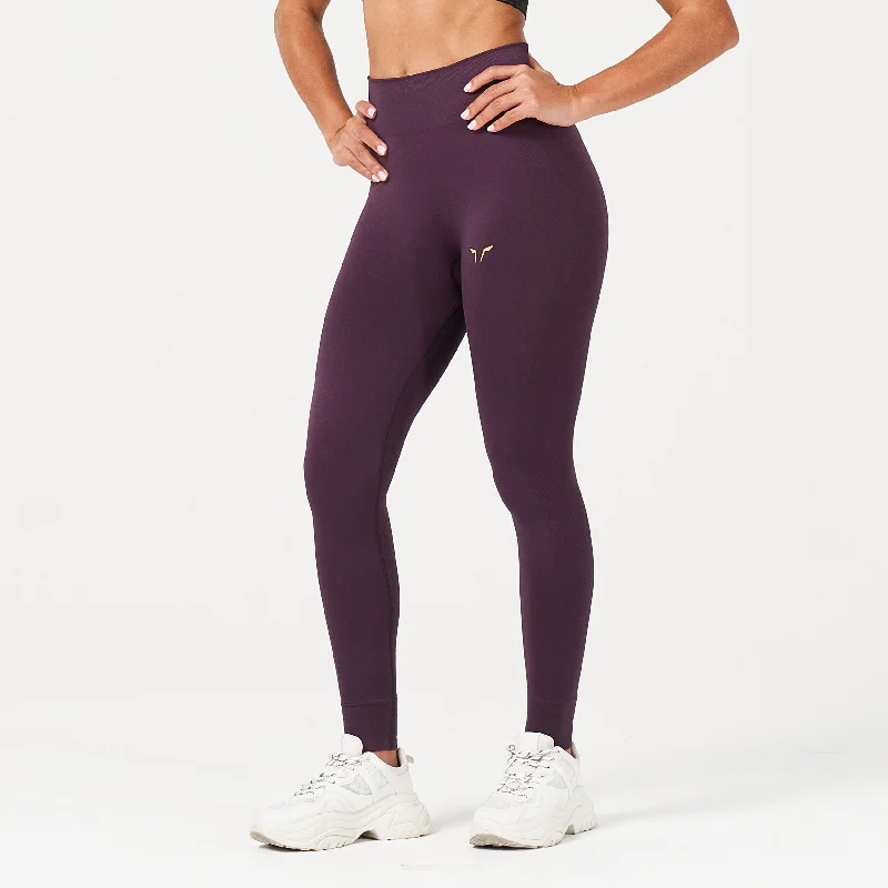 High - Waisted Women's Leather Tight Trousers in Black for a Rock - Chic LookLab360° Seamless Cuffed Leggings - Plum Perfect