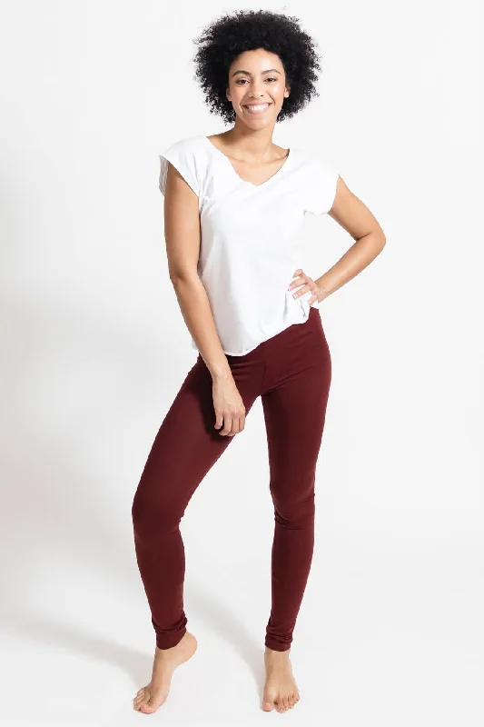 Women's Denim - Look Tight Trousers in Light Blue for a Casual and Versatile OptionNidra Leggings - Berry