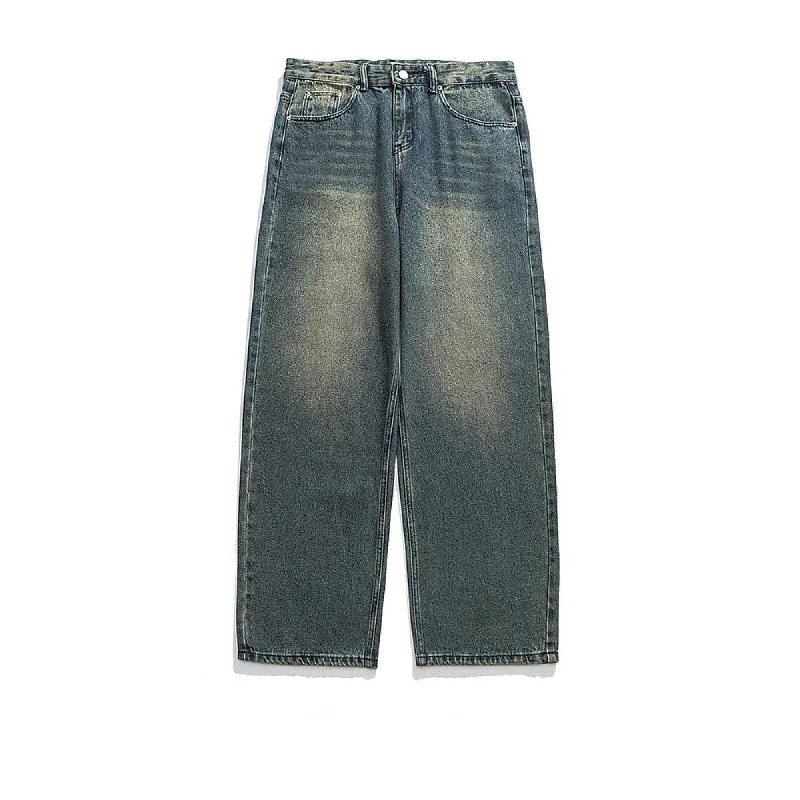 Button - fly women jeans with a traditional touchRetro Distressed Straight Jeans