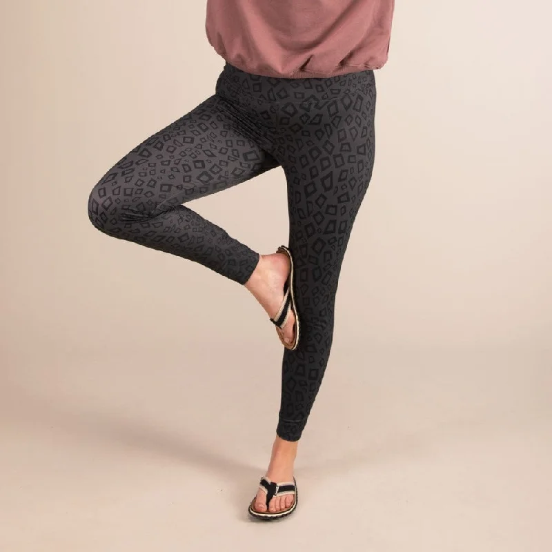 Women's Fleece - Lined Tight Trousers in Dark Blue for Warmth in Cold WeatherTITAN MINIMAL LEOPARD