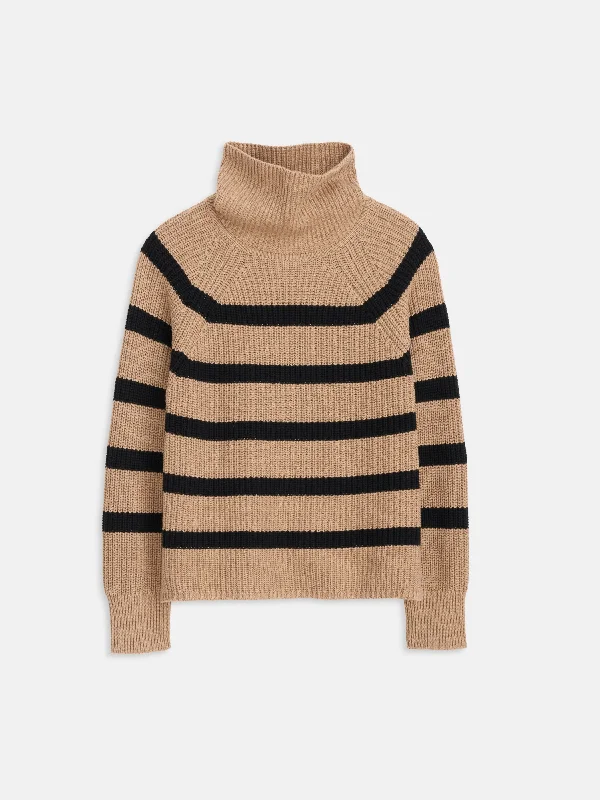 Boat Neck Women's Merino Wool Sweaters in Neutral ShadesChelsea Striped Turtleneck In Cotton Cashmere