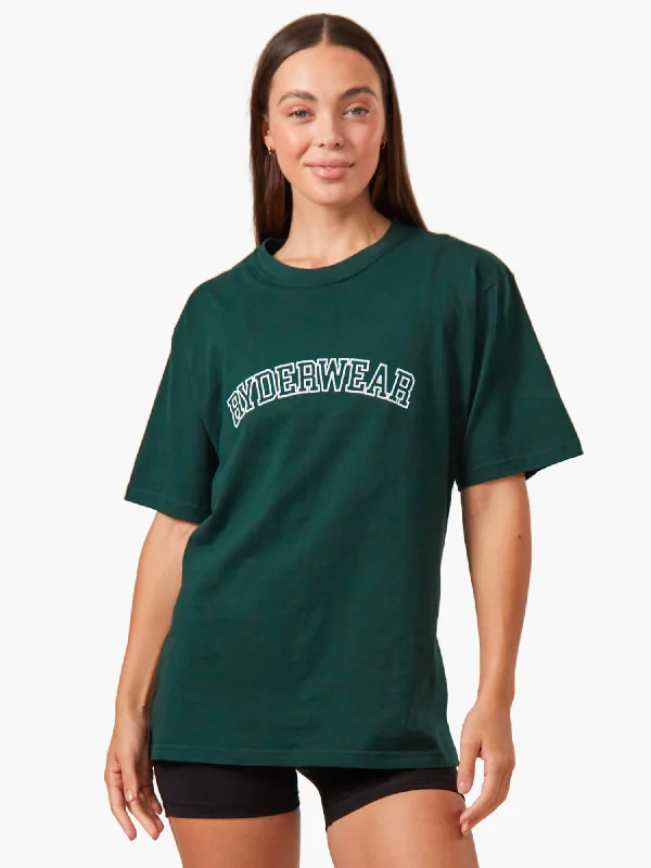 Pocketed Women T Shirt for Added FunctionalityOversized T-Shirt - Bottle Green