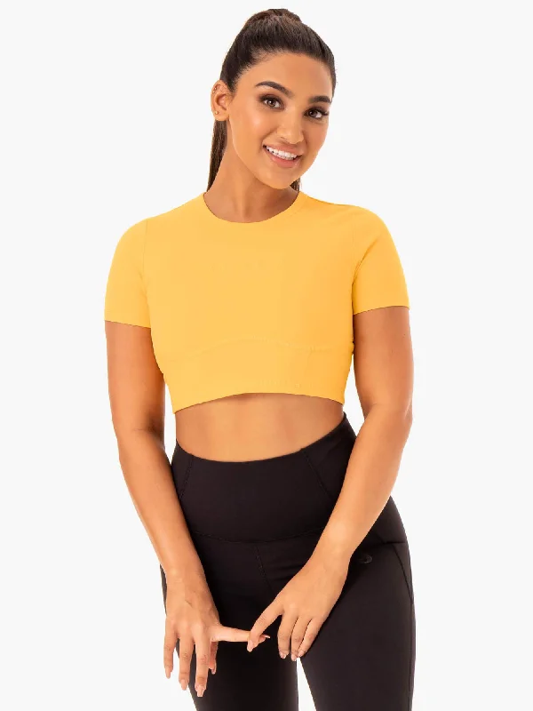 Crop Top Women T Shirt to Pair with High - Waisted BottomsSola Fitted T-Shirt - Mango