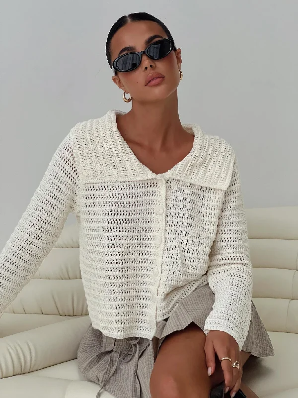 Plus Size Women's Oversized Chunky Knit SweatersTuscon Crochet Sweater White