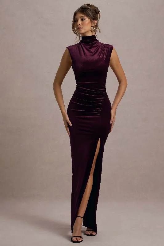 Halter Neck Women Dress to Show Off the Shoulders and NecklineAbilene | Port Velvet High-Neck Split Maxi Dress