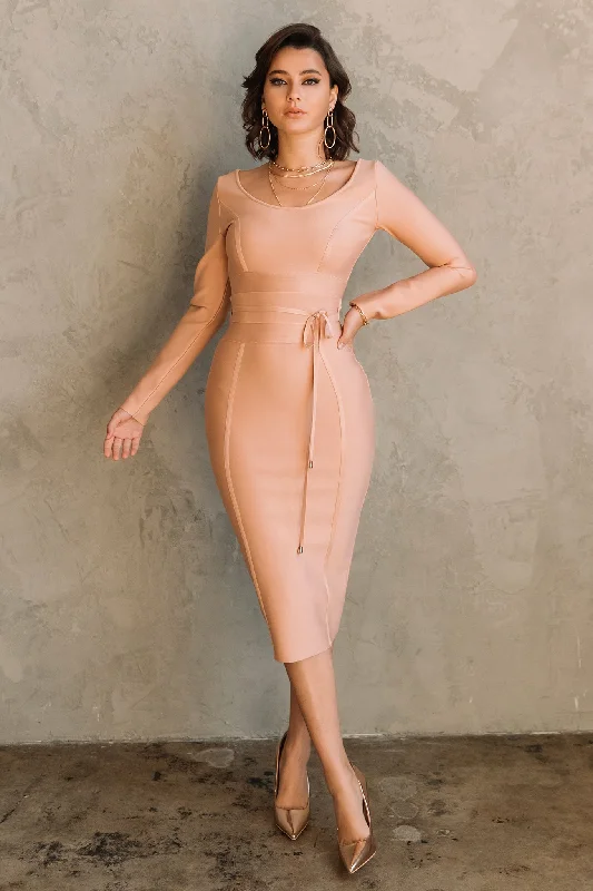 Shift Women Dress with a Simple and Classic Design for Everyday WearLilia Tie Waist Bandage Dress (Coral)