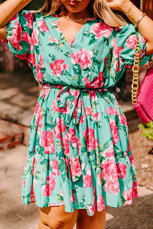 Midi dresses with button - down skirts for a unique and functional designFloral Bubble Sleeve Dress Plus Size