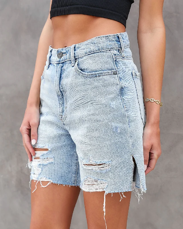 Plus Size Women's Denim Cut - off Shorts with Frayed Edges for a Casual and Laid - Back VibeDavis High Rise Distressed Dad Jean Shorts