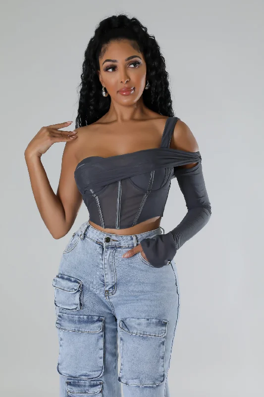 Ruffled Bodysuits with a Playful and Feminine TouchDeja Vu Top