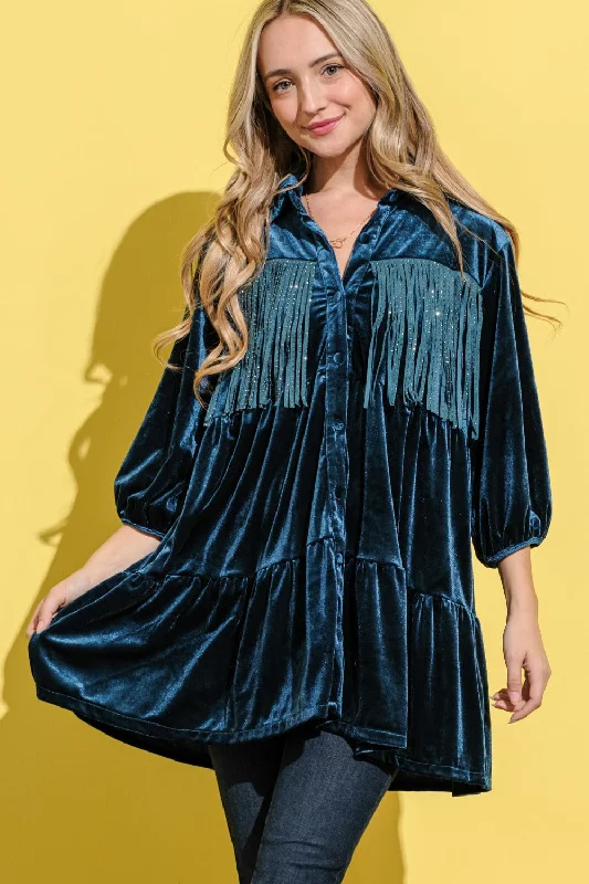 Ruffled Bodysuits with a Playful and Feminine TouchFringe Detailed Velvet Shirt Dress